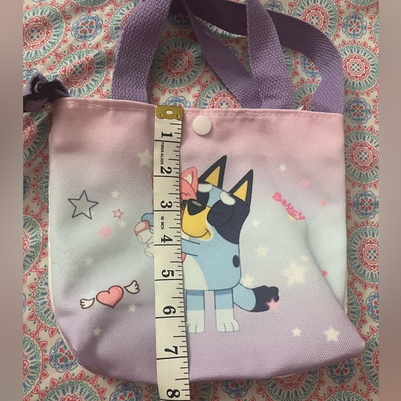 Bluey’s Crossbody Bag - Picture 11 of 15